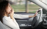 [ẢNH] Làm sao để tránh buồn ngủ khi ngồi sau vô lăng?